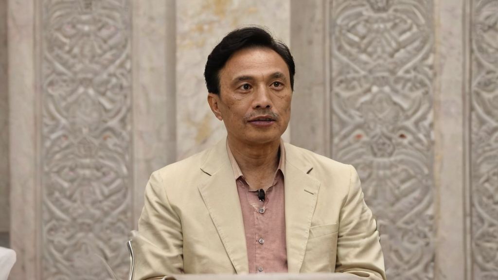 让我们一起为这对明星夫妻的爱心传递和谣言辟谣努力